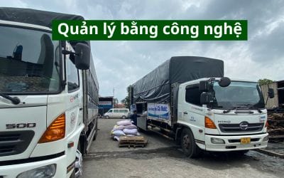 Quản lý bằng công nghệ