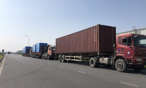 Xe container thùng kín