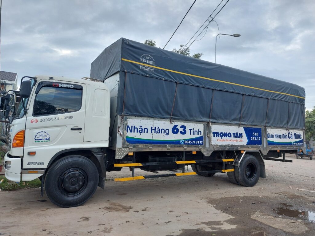 Xe chuyển hàng từ Bình Dương đi Quảng Nam
