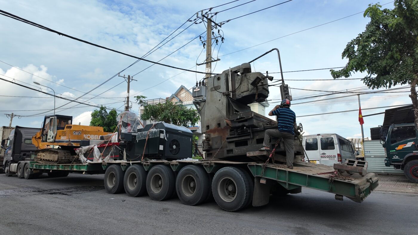 Vận chuyển hàng nặng siêu trường siêu trọng Bình Dương đi Tuyên Quang