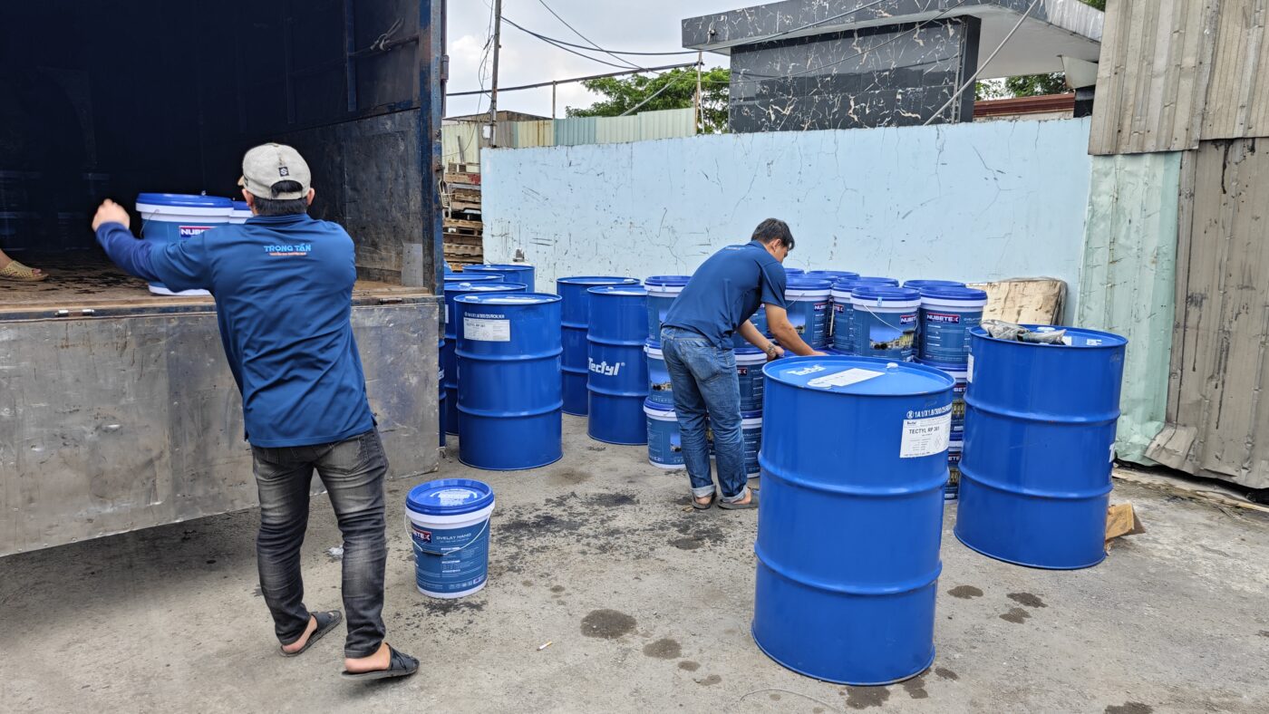 Hỗ trợ miễn phí bốc xếp và lưu kho hàng từ Đà Nẵng đi Quảng Ninh