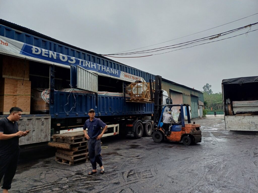 Vận chuyển hàng bằng container Đà Nẵng - HCM