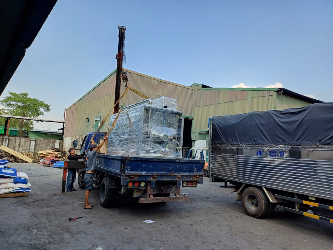 CÁC LOẠI MÁY MÓC THIẾT BỊ THƯỜNG CHỞ SÀI GÒN - HÀ NAM