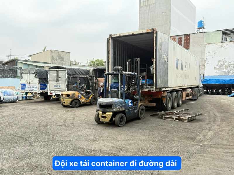 Xe lớn đi đường dài 