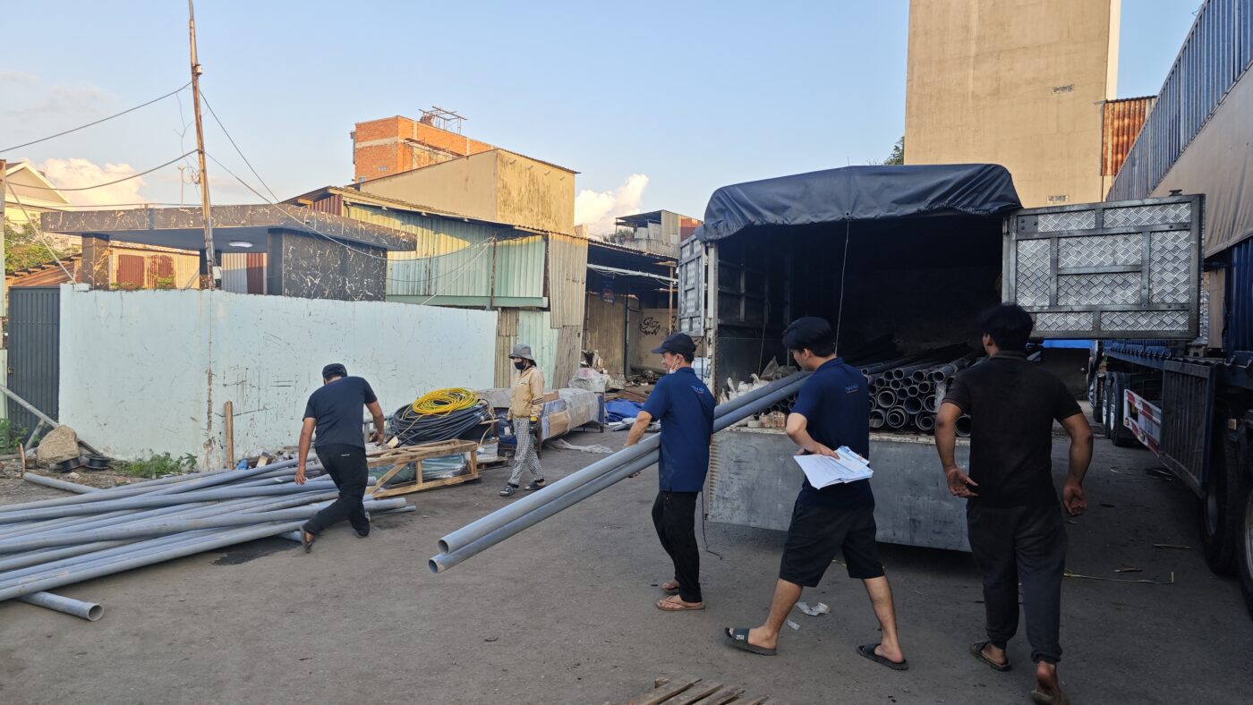 Hỗ trợ miễn phí dịch vụ bốc xếp khi gửi hàng đi Gia Lai