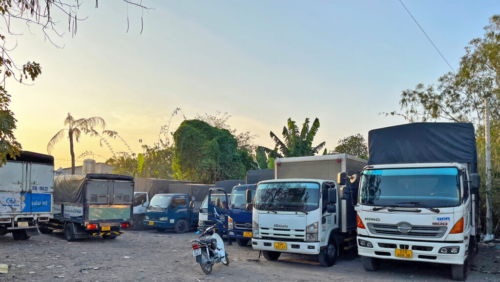 Xe tải chở hàng đi Tiền Giang xuất phát TP.HCM và các tỉnh lân cận.
