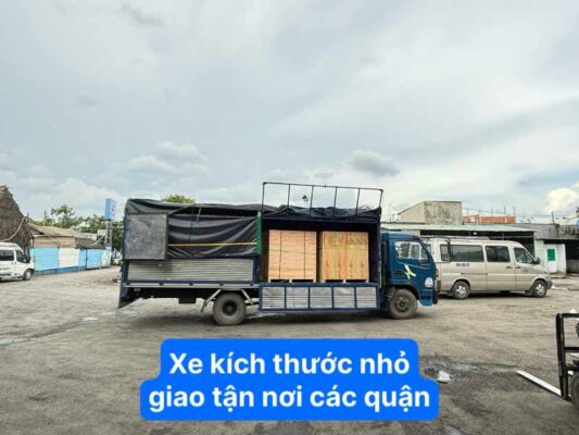 Xe kích thước nhỏ giao tận nơi các quận