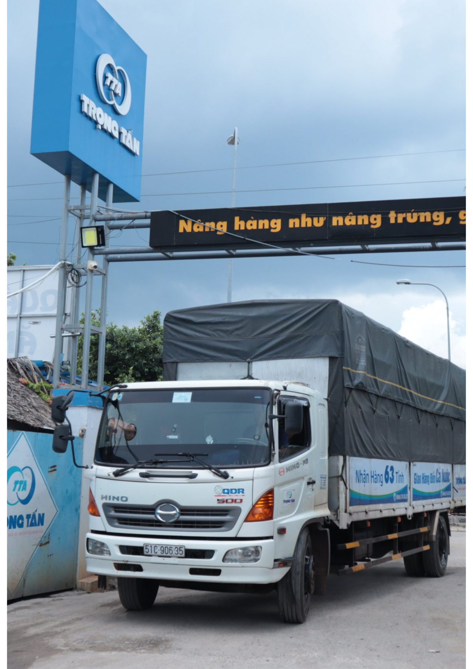 Dịch vụ chuyển hàng đi Phú Quốc từ Đà Nẵng dich- vu- chuyen - hang- di -Phu- Quoc-tu- Đa-Nang