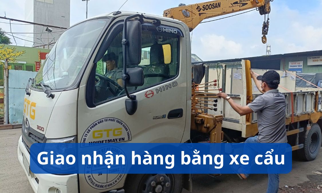 Xe tải cẩu – xe nâng chuyên dụng