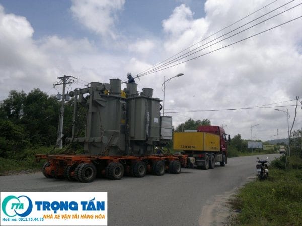 Vận chuyển hàng công nghiệp nguy hiểm