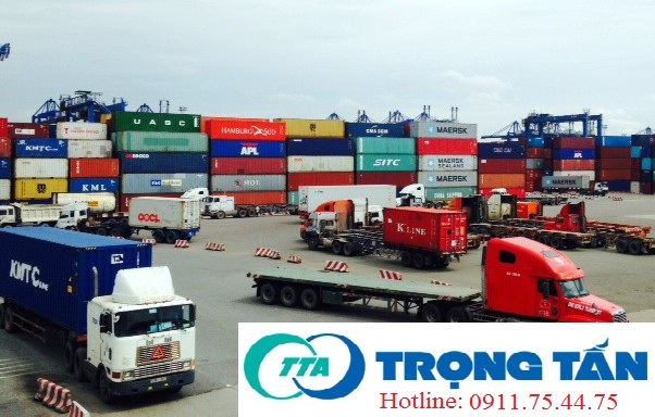 Vận chuyển container từ cảng về KCN