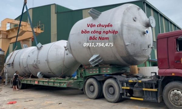 Vận chuyển bồn quá khổ Bình Dương