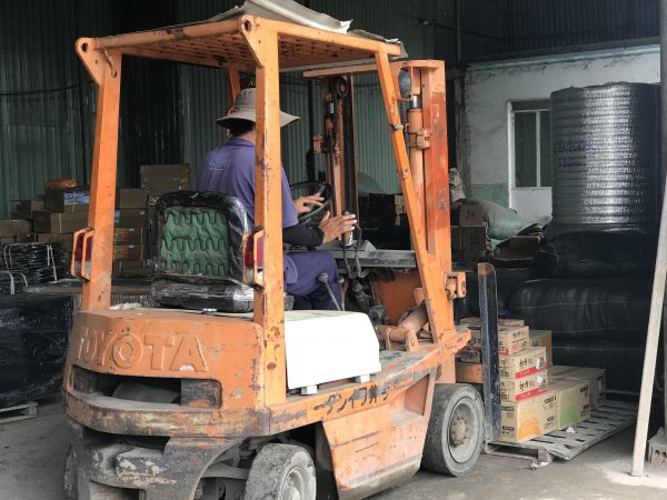 Nhà xe chuyển hàng  từ Nha Trang về Quảng Ngãi