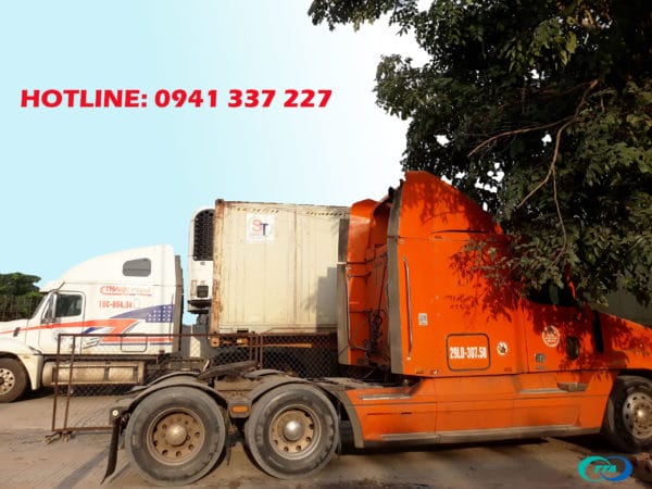 Xe container chuyển hàng đi Kon Tum