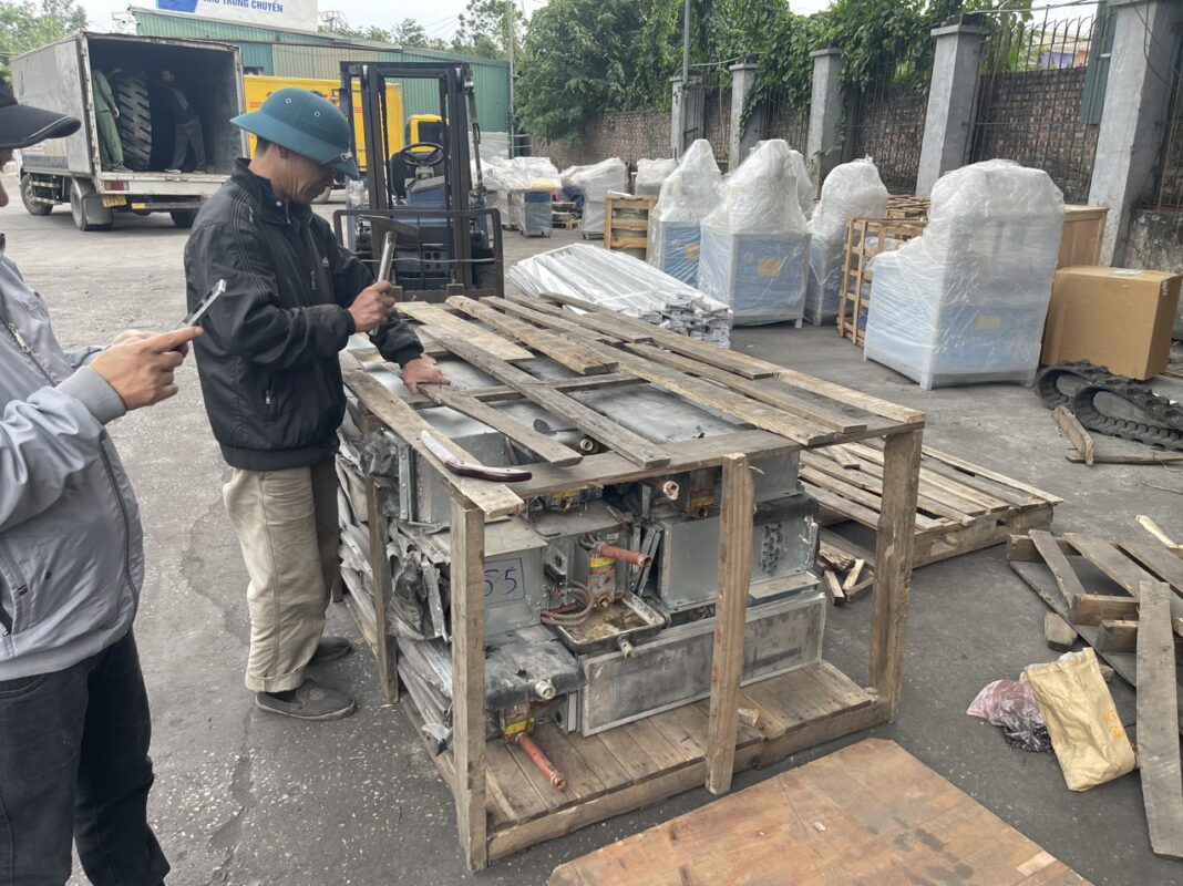 Nhà xe vận chuyển hàng ghép đi Sài Gòn