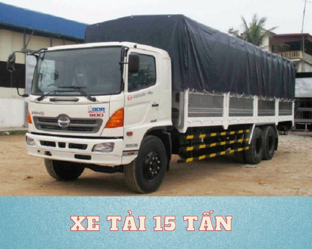 Xe 15 tấn chở sắt thép