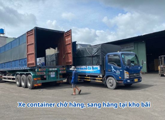 Xe container chở hàng