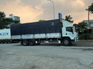 Xe tải chạy Tây Ninh Hà Nội