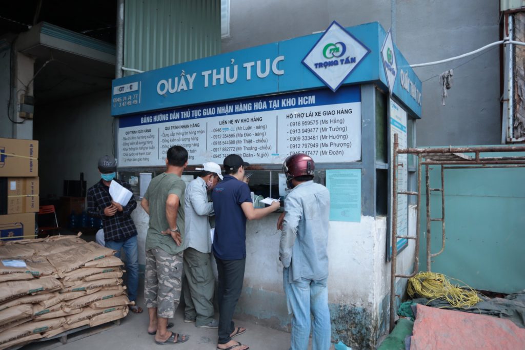 các bước tiếp nhận vận chuyển hàng