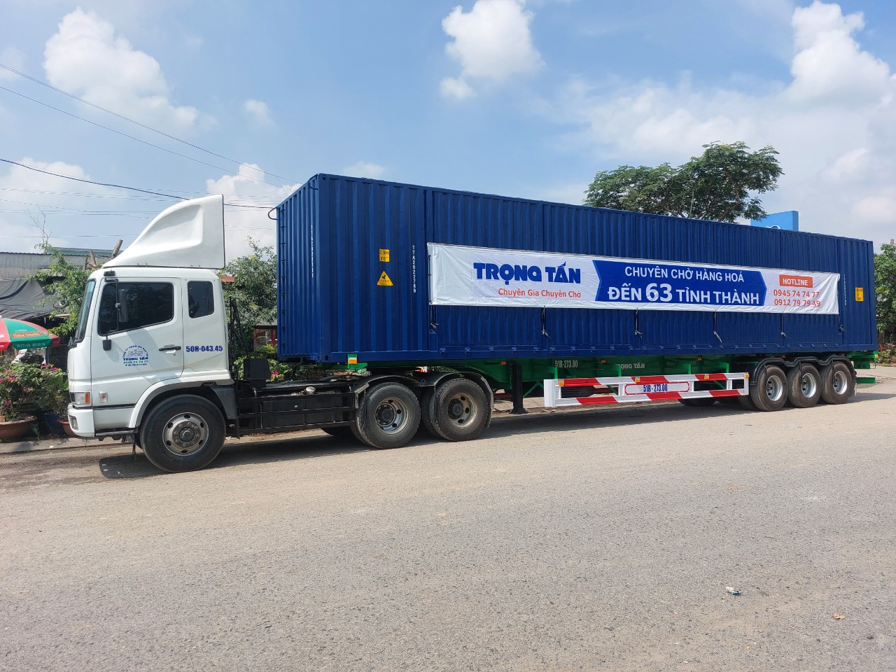 Xe tải chở hàng đi Ninh Thuận