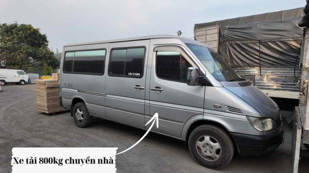 Xe tải 800kg chuyển nhà TPHCM