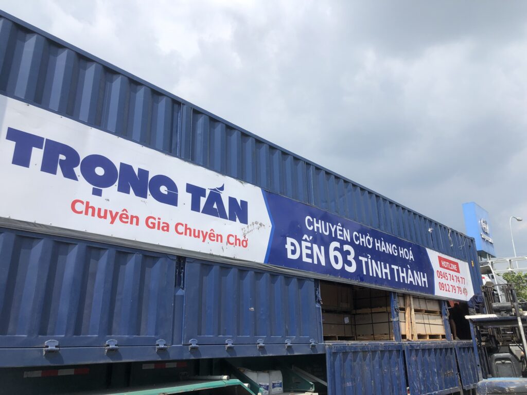 Xe container chở hàng đi đắk lắk