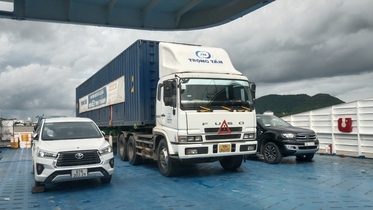 van chuyen container di an giang