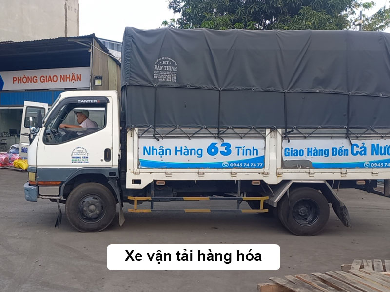 Xe vận tải hàng hóa