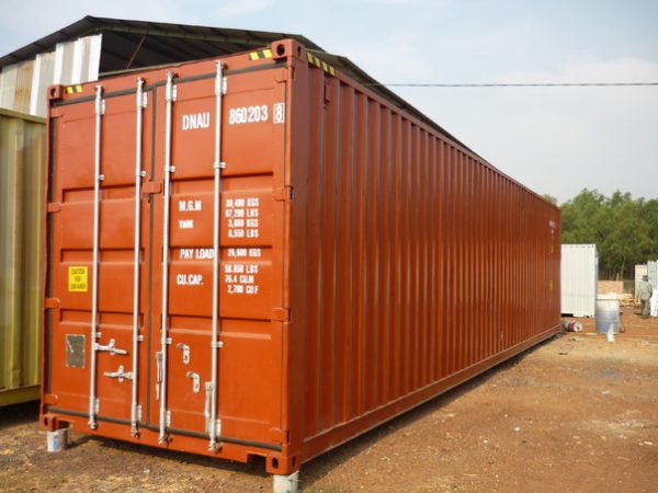 Container chở hàng Hải Phòng HCM