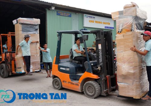 miễn phí bốc xếp nâng hạ hàng hóa tại nhà xe