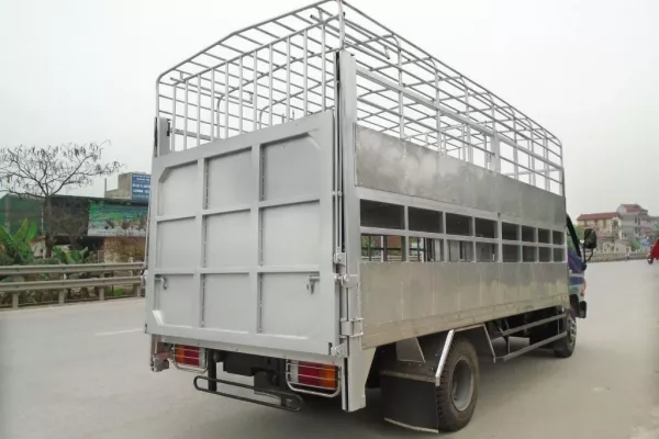 XE TẢI THÙNG 2 SAN XE TẢI CHỞ HÀNG TPHCM