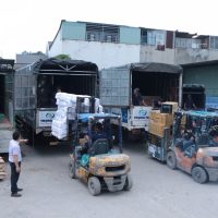 DỊCH VỤ VẬN CHUYỂN MÁY MÓC Đội ngũ hỗ trợ bốc xếp
