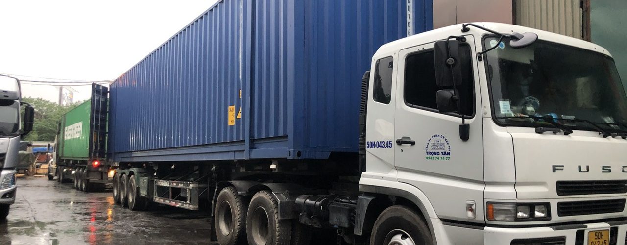 Vận chuyển hàng bằng xe container đi Hà Nội