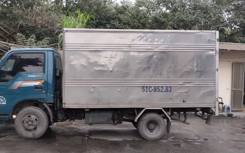 xe tải 900kg chở hàng quận 1 tphcm
